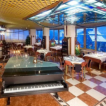 Hotel Samokov 4*