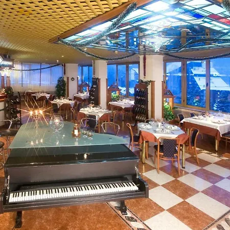 Samokov Hotel Borovets